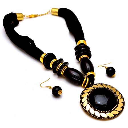 Black and Gold Drop Necklaces with Circular Pandent and Pair of earrings for Women