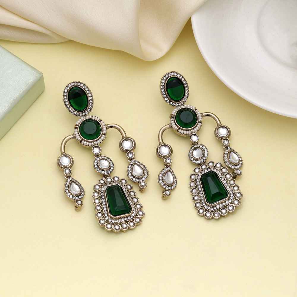 Green Color Kundan Earrings Crafted For Elegant Cultural Celebrations-FNKDE150GRN