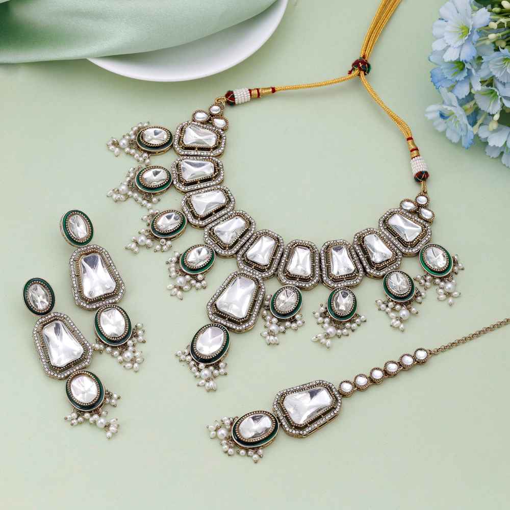 White Color Kundan Necklace Set Crafted For Graceful Cultural Occasions-FNKN176WHT