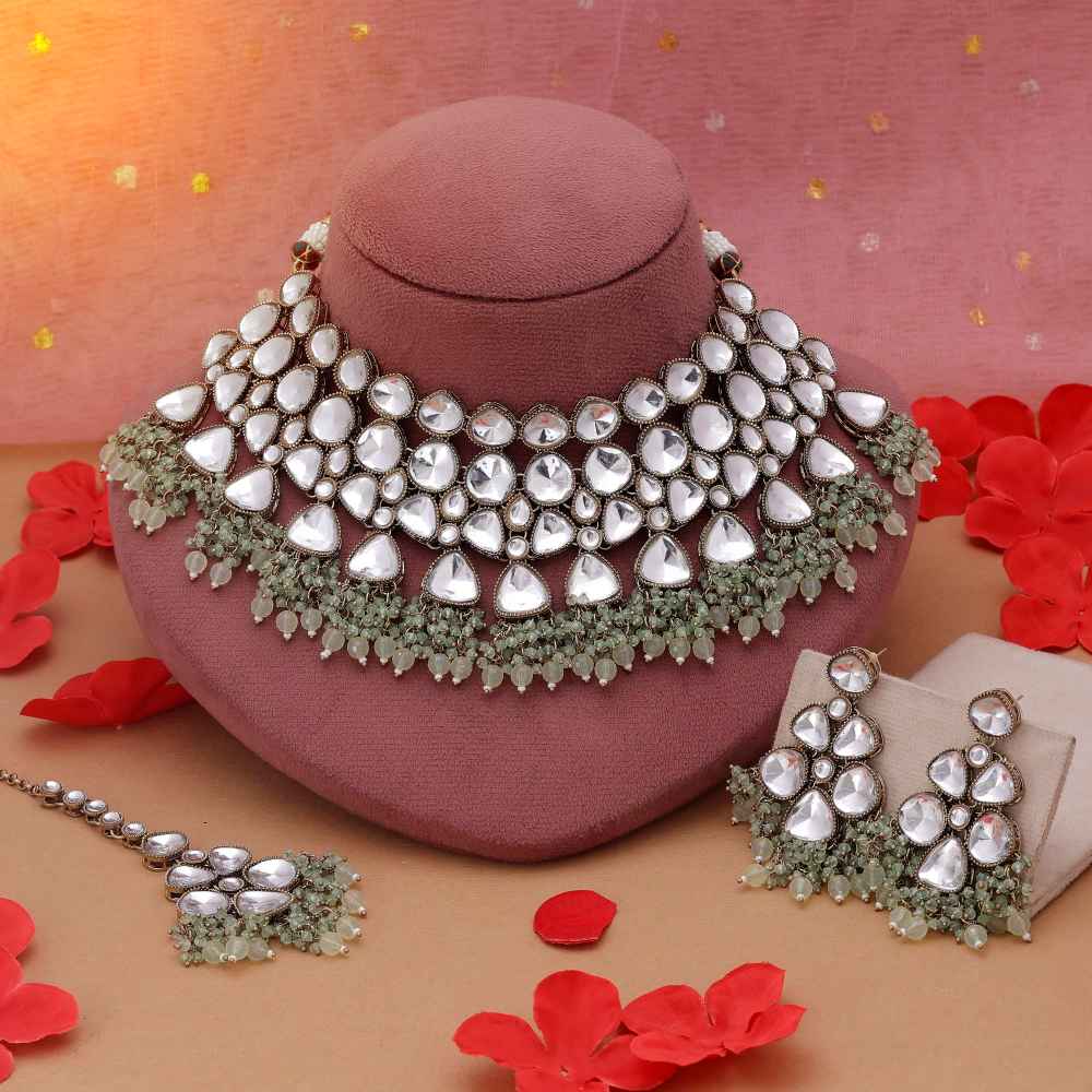 Pista Green Color Kundan Necklace Set Designed For Graceful Ethnic Wear-FNKN178PGRN