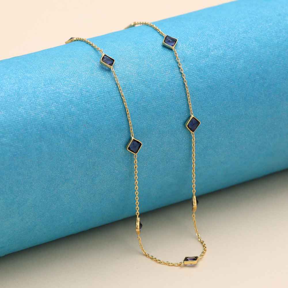 Purple Color Fashion Chain Necklace Designed For Daily Wear And Modern Styling-FNTRDN219PRP