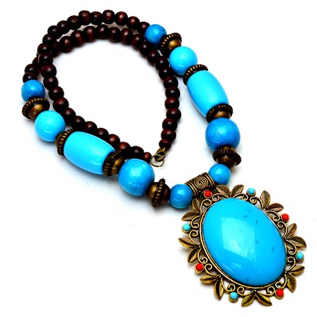 Maroon and Sky Blue pearls Drop Neckless with Round Pandent for Women